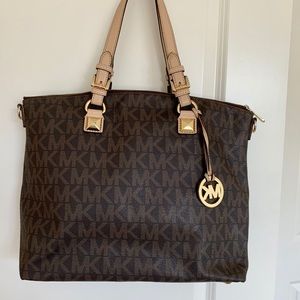 Michael Kors - Signature Satchel Shoulder Bag